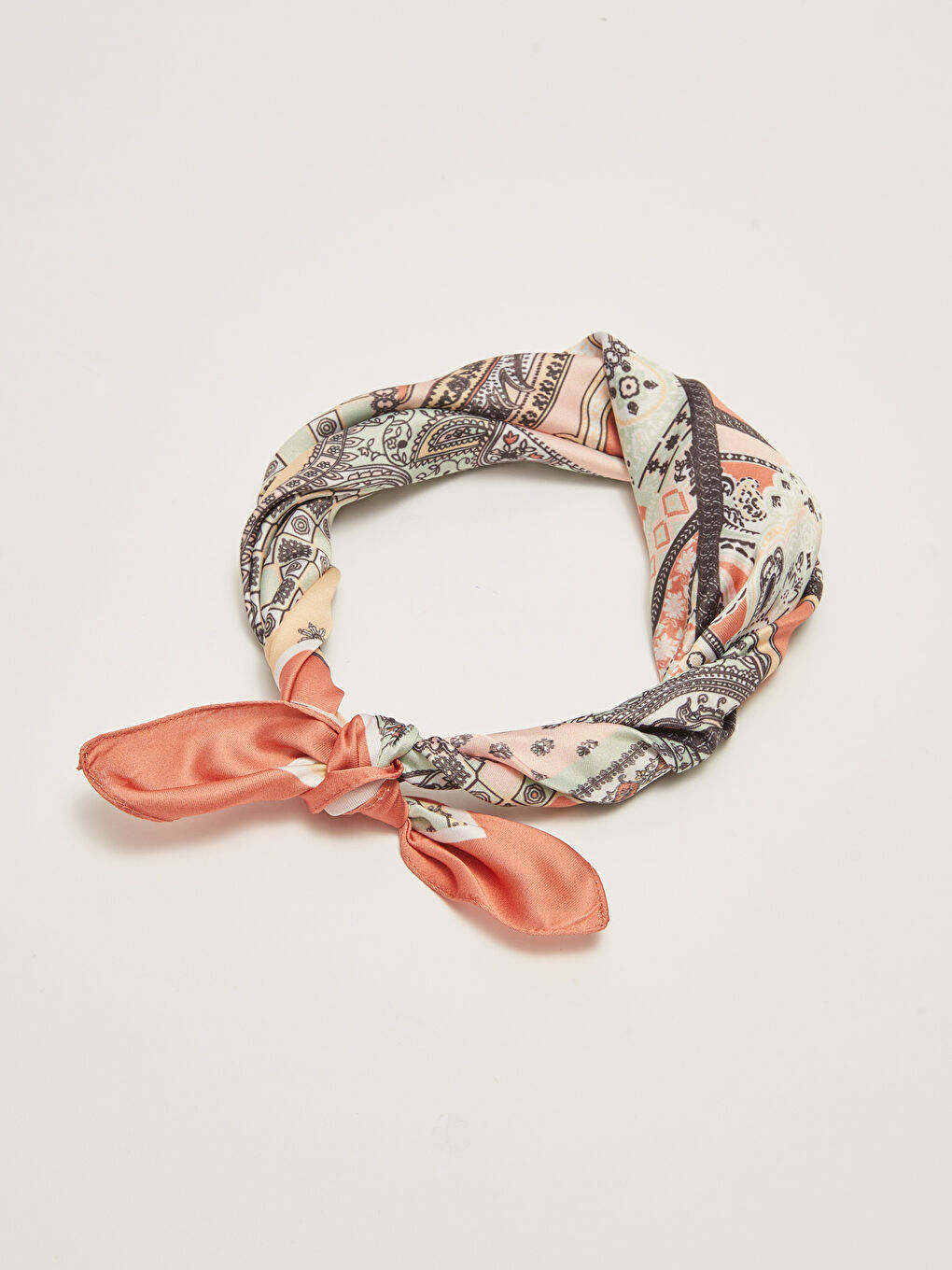 Patterned Women's Satin Bandana-4