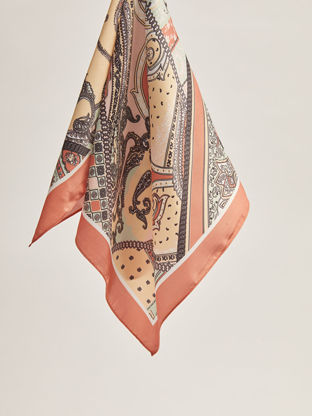 Patterned Women's Satin Bandana-7