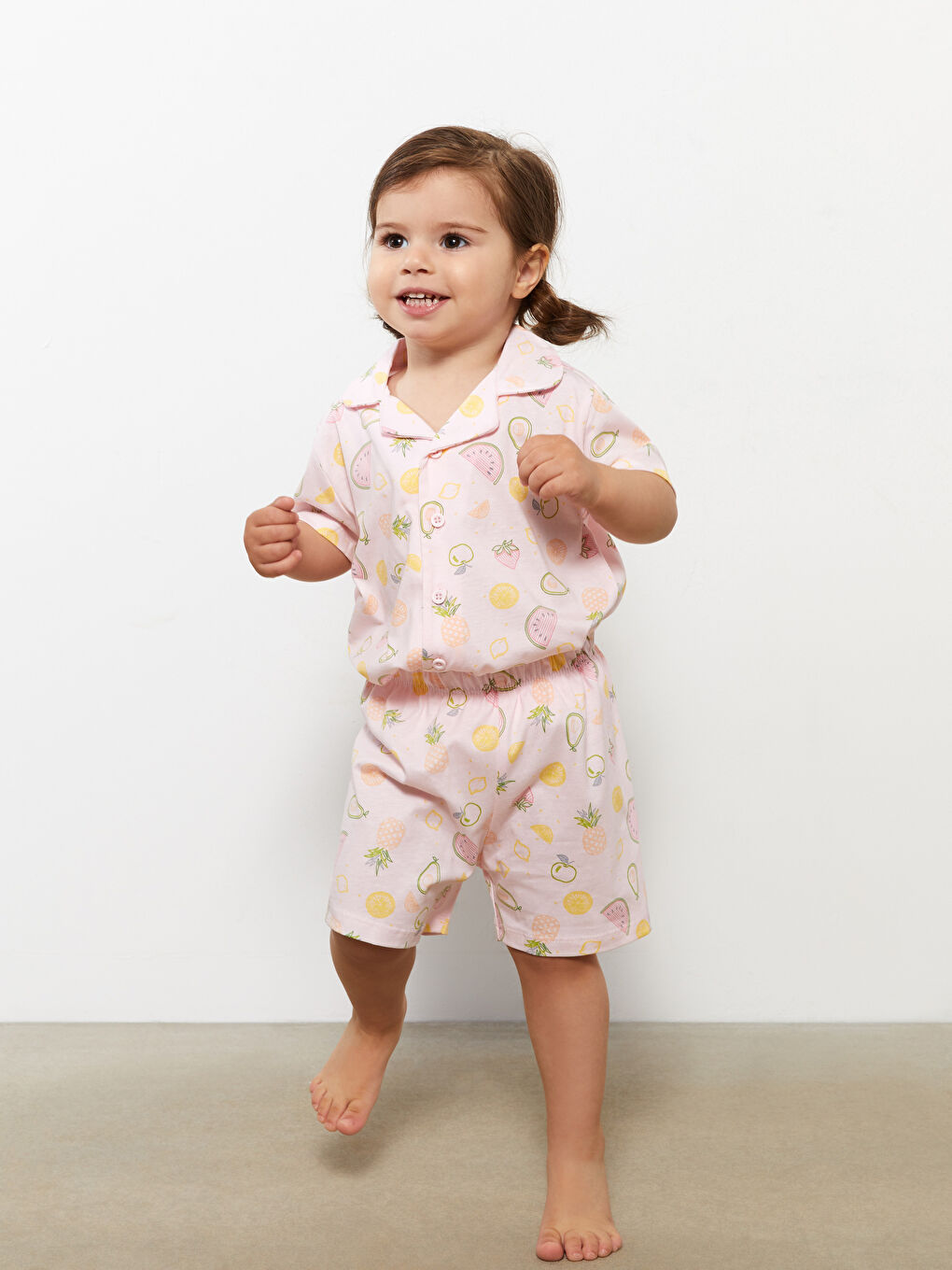 Пижамный комплект для малышек девочек с принтом, коротким рукавом и воротником поло из хлопка