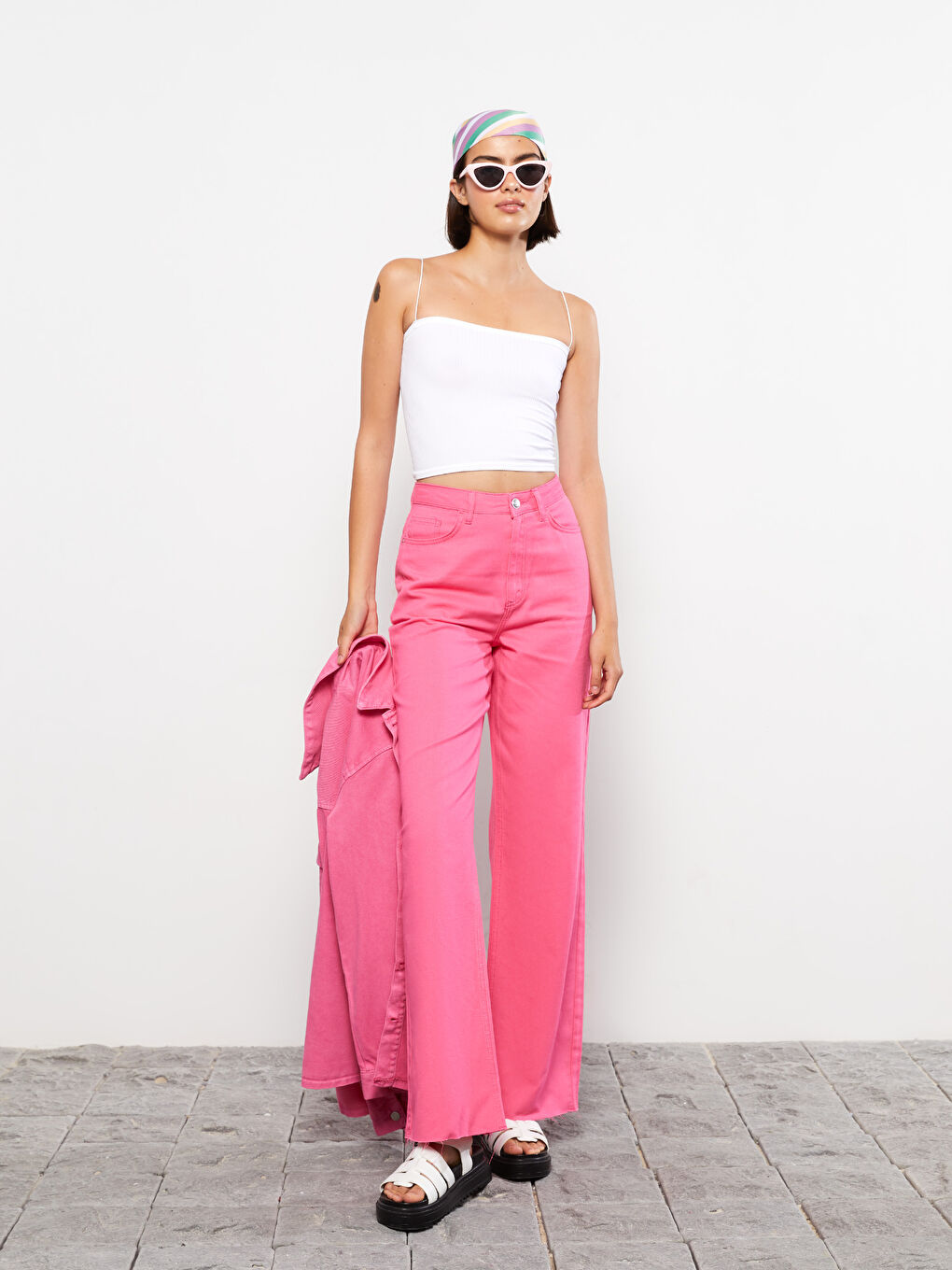 Standard Fit Regular Pocket Detailed Gabardine Women's Trousers-1