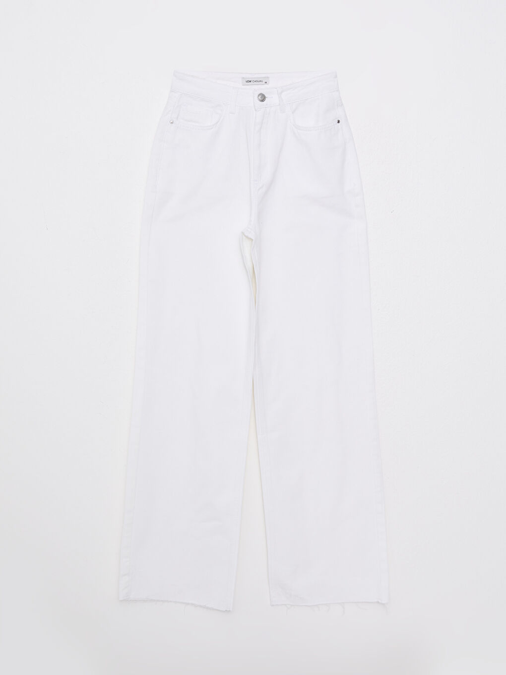 Beyaz Standart Fit Düz Cep Detaylı Gabardin Kadın Pantolon-5