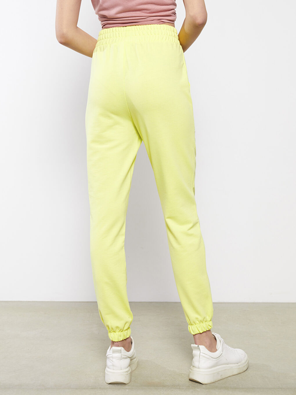 Elasticated Waist Printed Women's Jogger Sweatpants-4