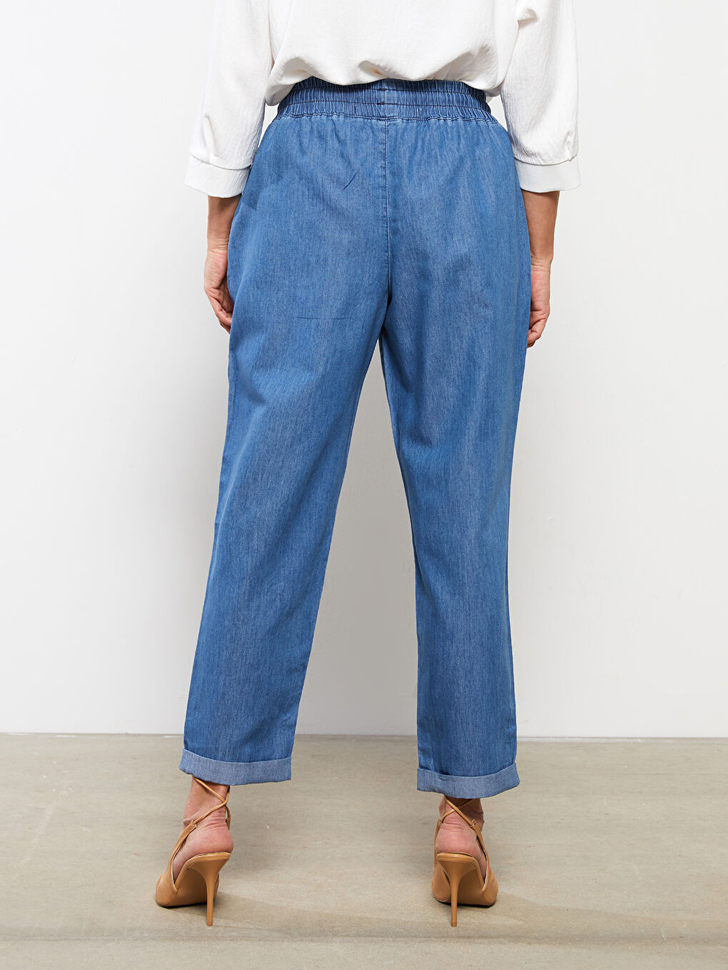 LCW Grace Elastic Waist Comfortable Fit Women Jeans -S2KF33Z8-563