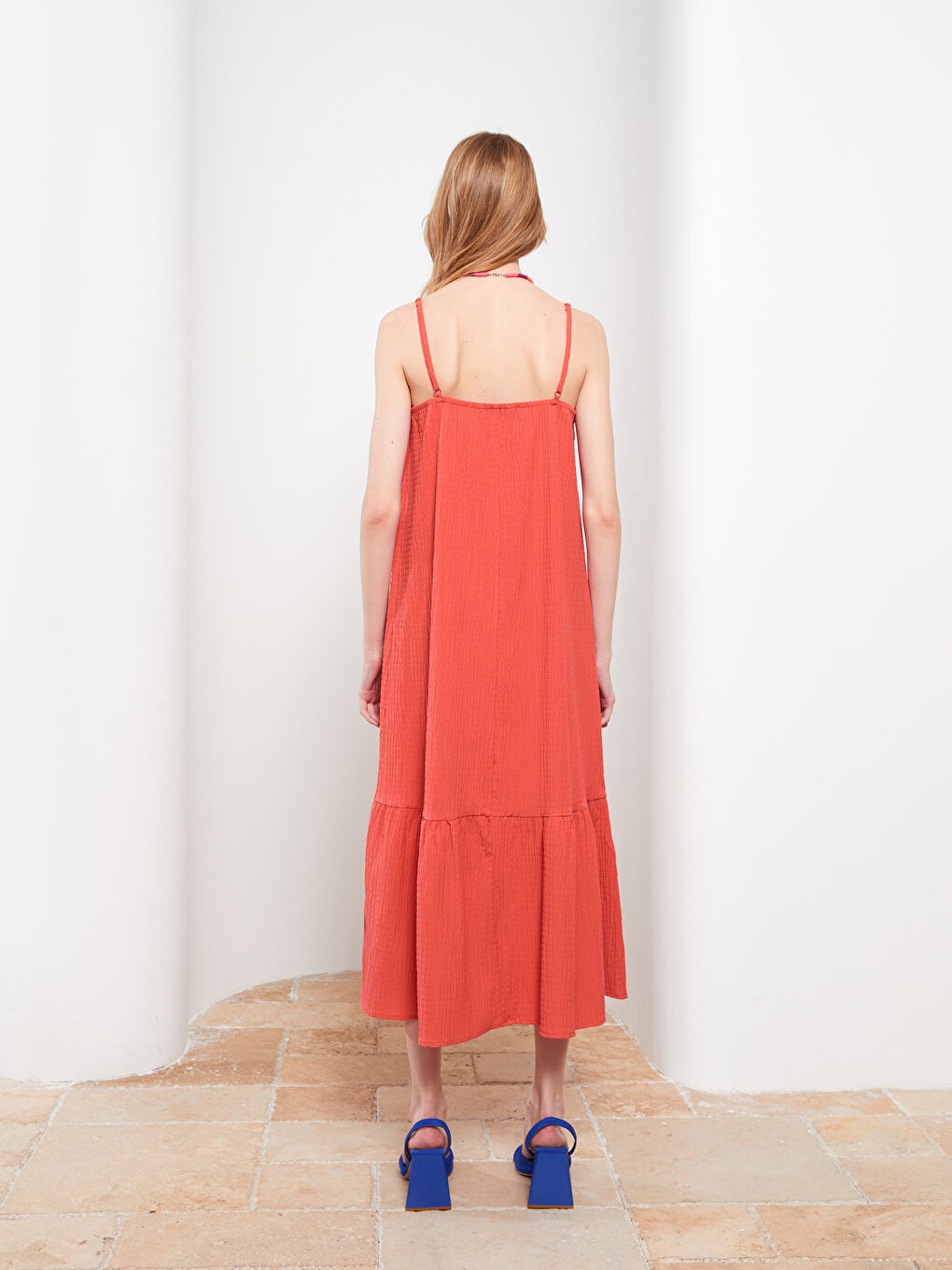 Rochie pentru Femei Simplă cu Bretele și Decolteu în Formă de Inimă-4