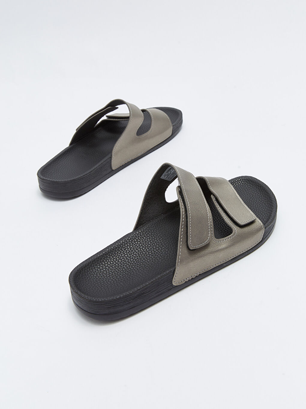 Gri Deri Görünümlü Cırt Cırtlı Erkek Terlik-4