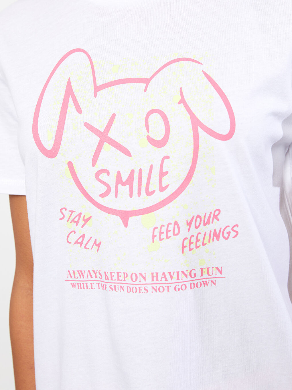 Crew Neck Printed Short Sleeve Cotton Women's T-shirt-3