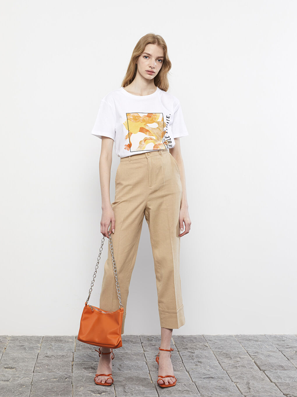 Футболка с круглым вырезом, с принтом, с коротким рукавом, из хлопка, для женщин