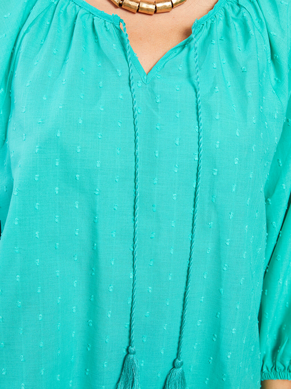 Yeşil Bağlamalı Yaka Kendinden Desenli Pamuklu Kadın Bluz-3