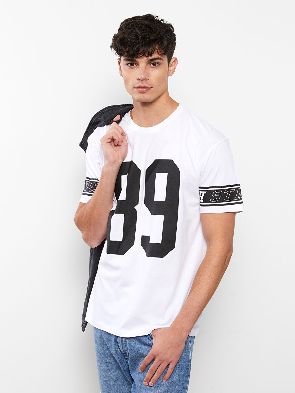 Beyaz Bisiklet Yaka Kısa Kollu Baskılı Penye Erkek Tişört-1