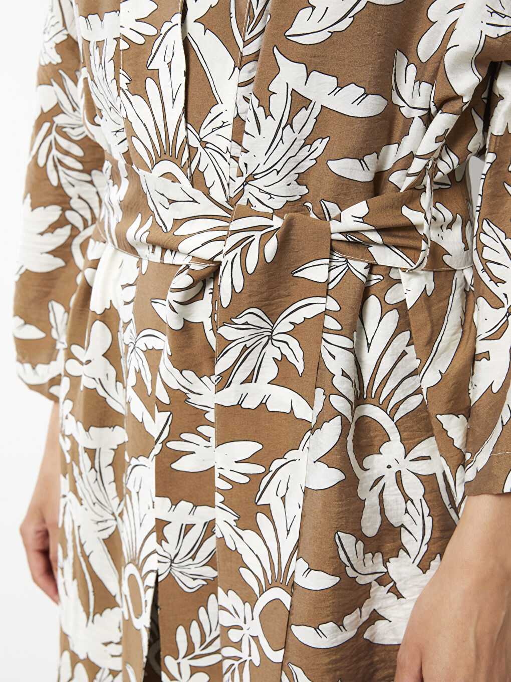 LCW Vision Kahverengi Şal Yaka Desenli Kadın Kimono - 3