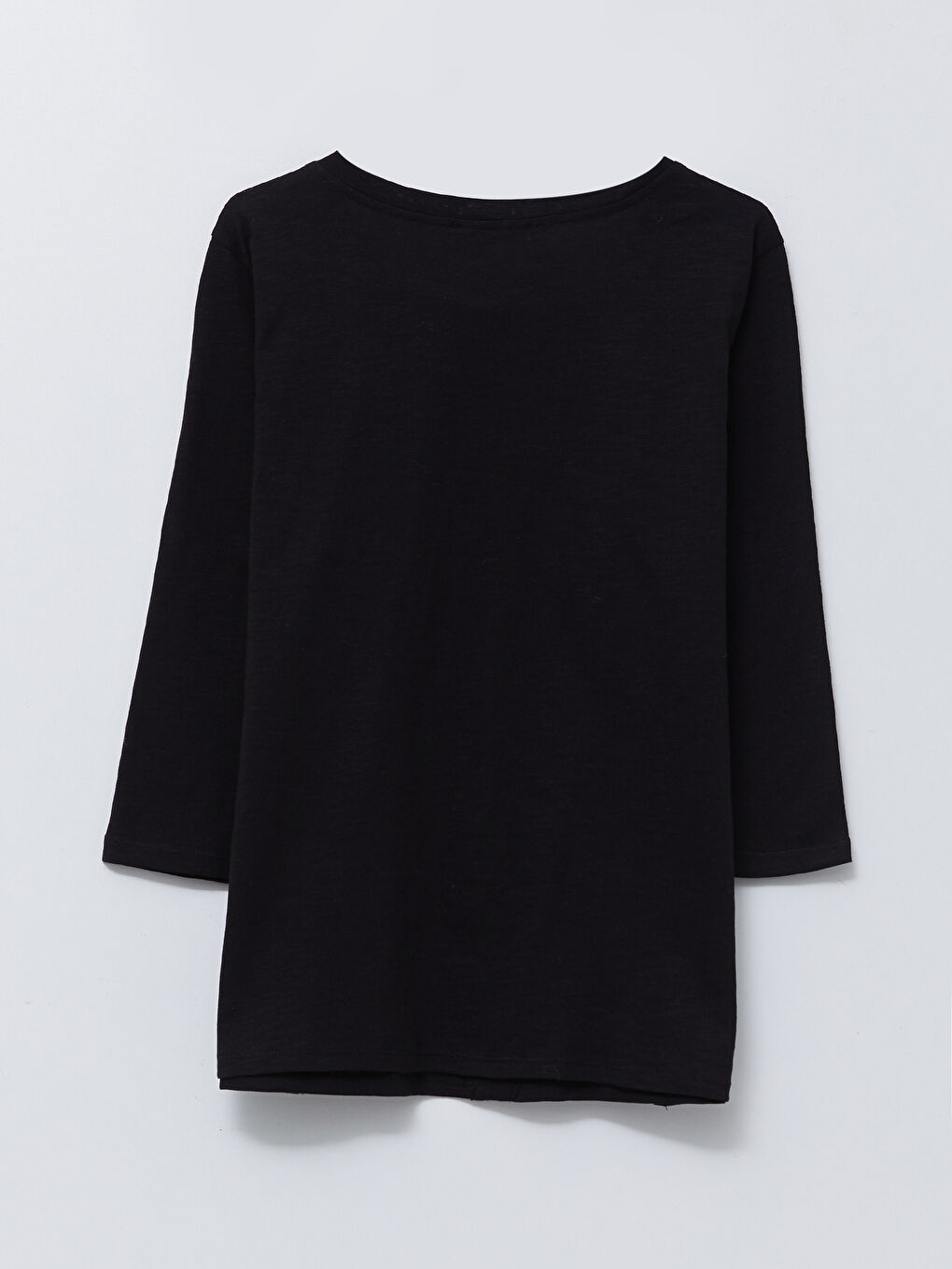 Siyah Kaçık Yaka Düz Pamuklu Kadın Tişört-6