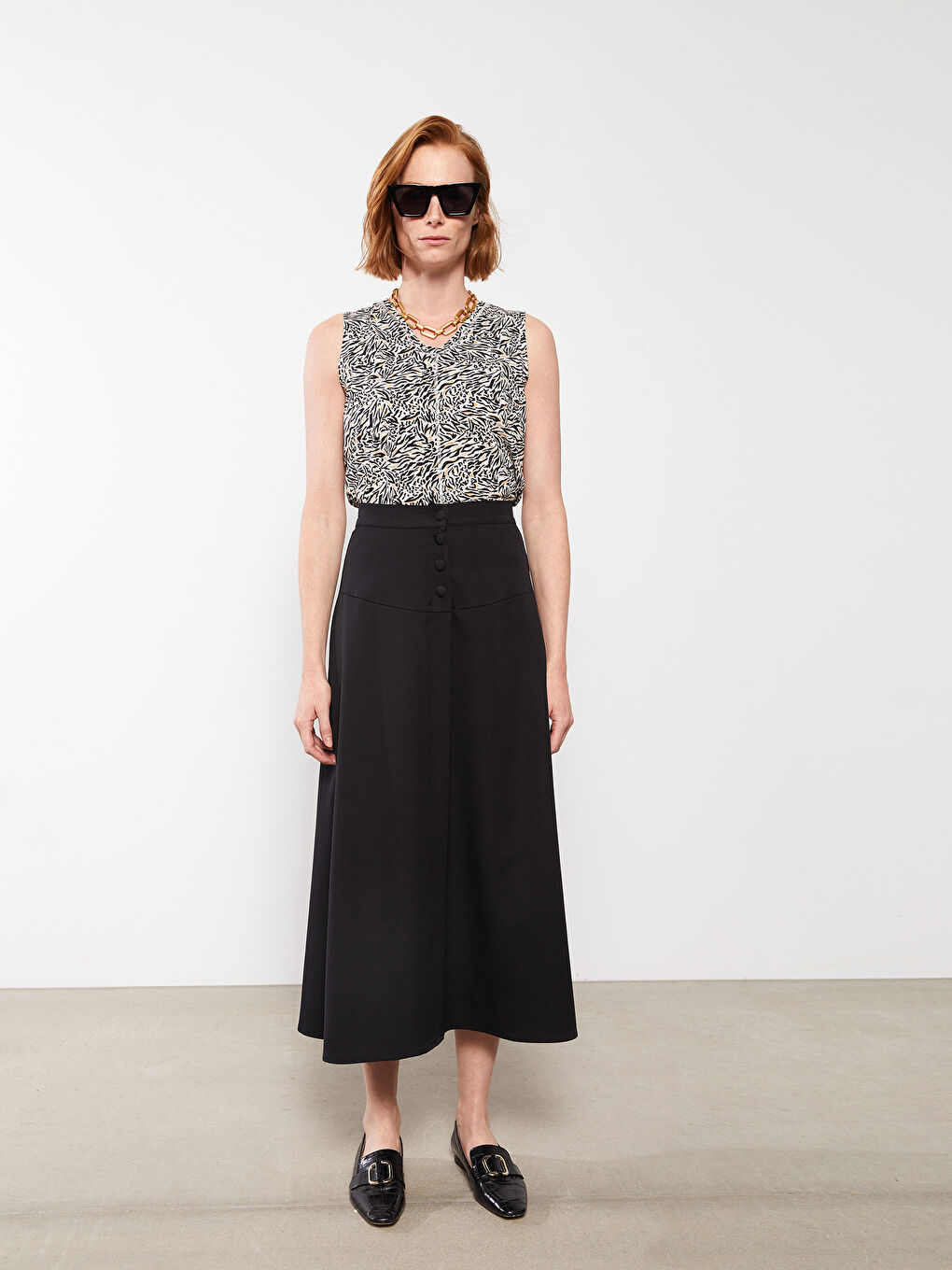 Siyah Beli Lastikli Düz A Kesim Kadın Etek-1