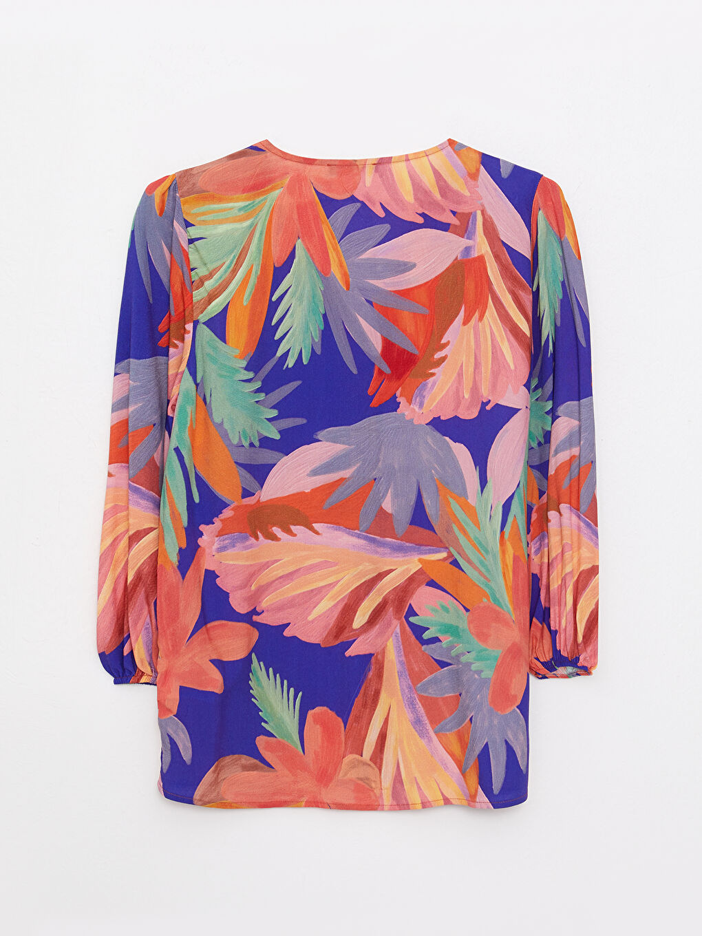 Karışık V Yaka Desenli Viskon Kadın Bluz-6