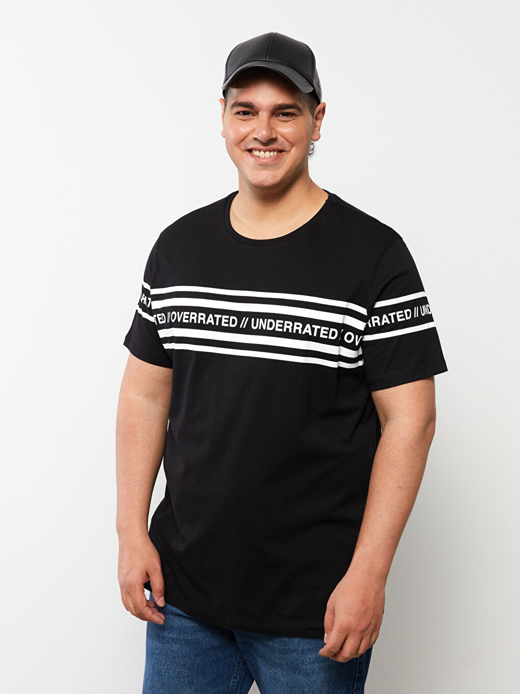 Siyah Bisiklet Yaka Kısa Kollu Baskılı Penye Büyük Beden Erkek Tişört-5