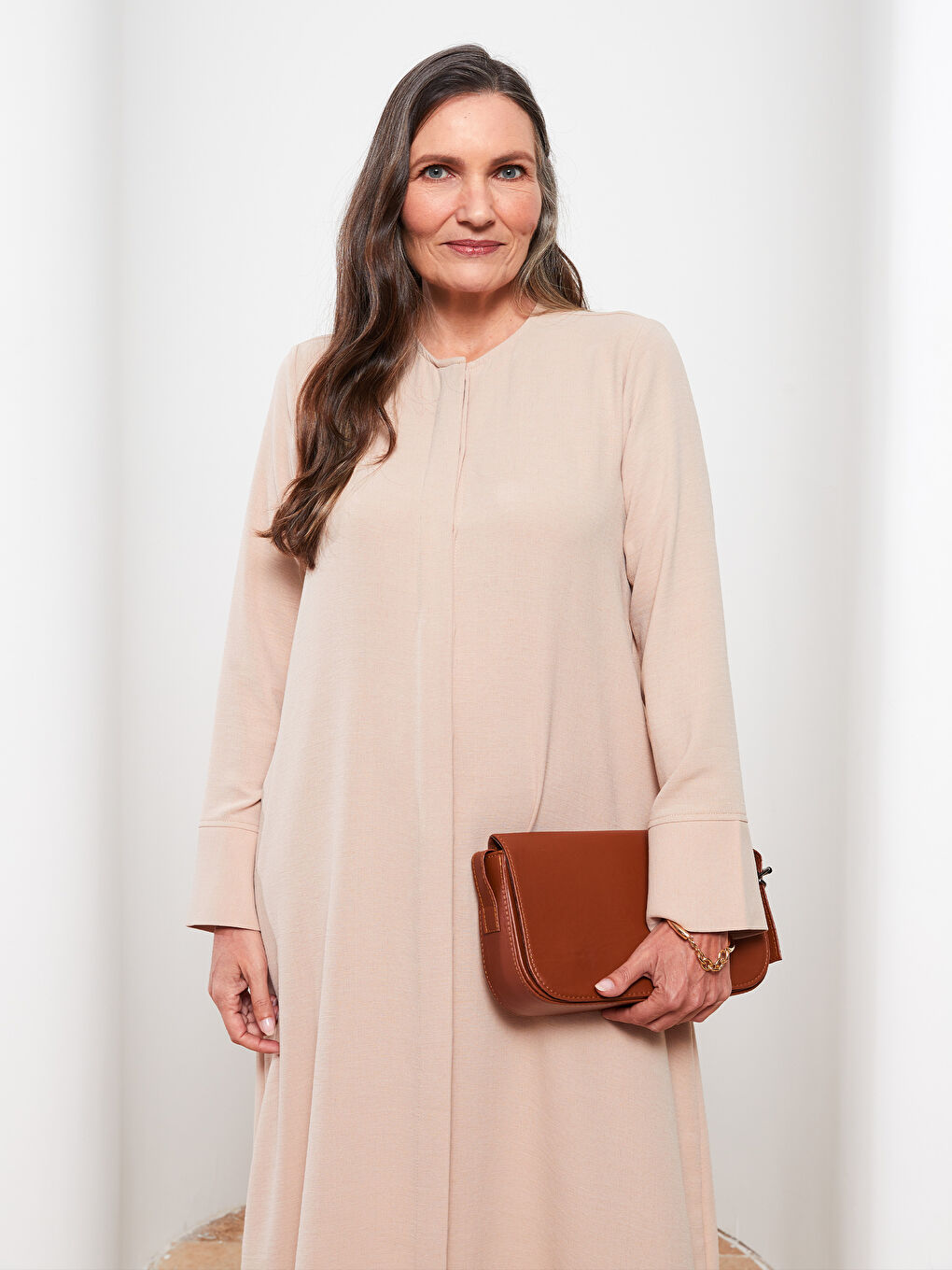 Bej Bisiklet Yaka Düz Uzun Kollu A Kesim Kadın Ferace-1