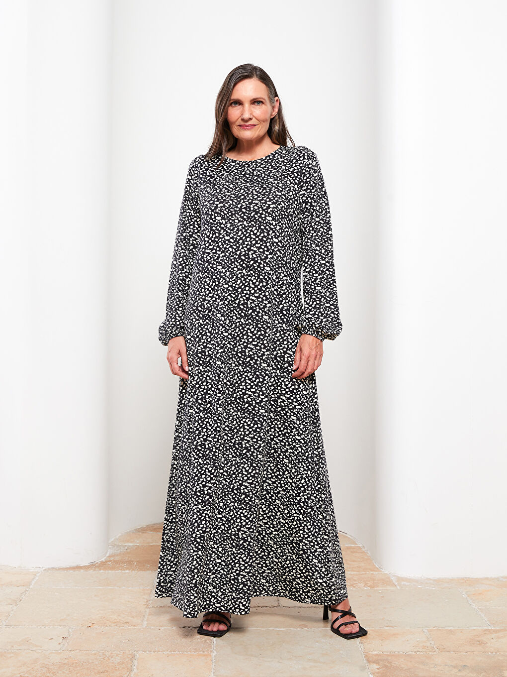 فستان نساء فورم كم طويل مطبوع كول مدور