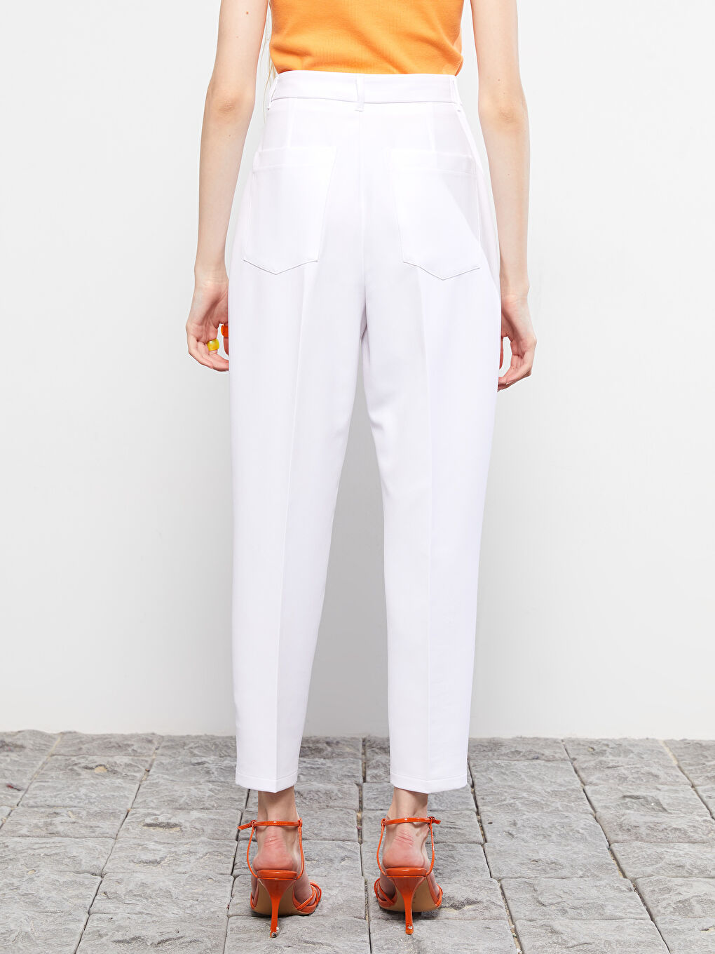 Standard Fit Regular Pocket Detailed Women's Trousers-3