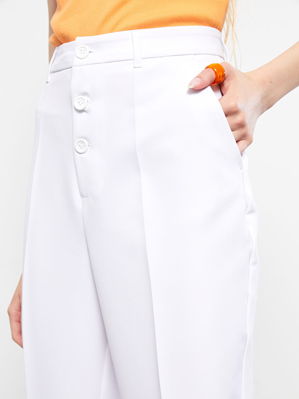 Standard Fit Regular Pocket Detailed Women's Trousers-4