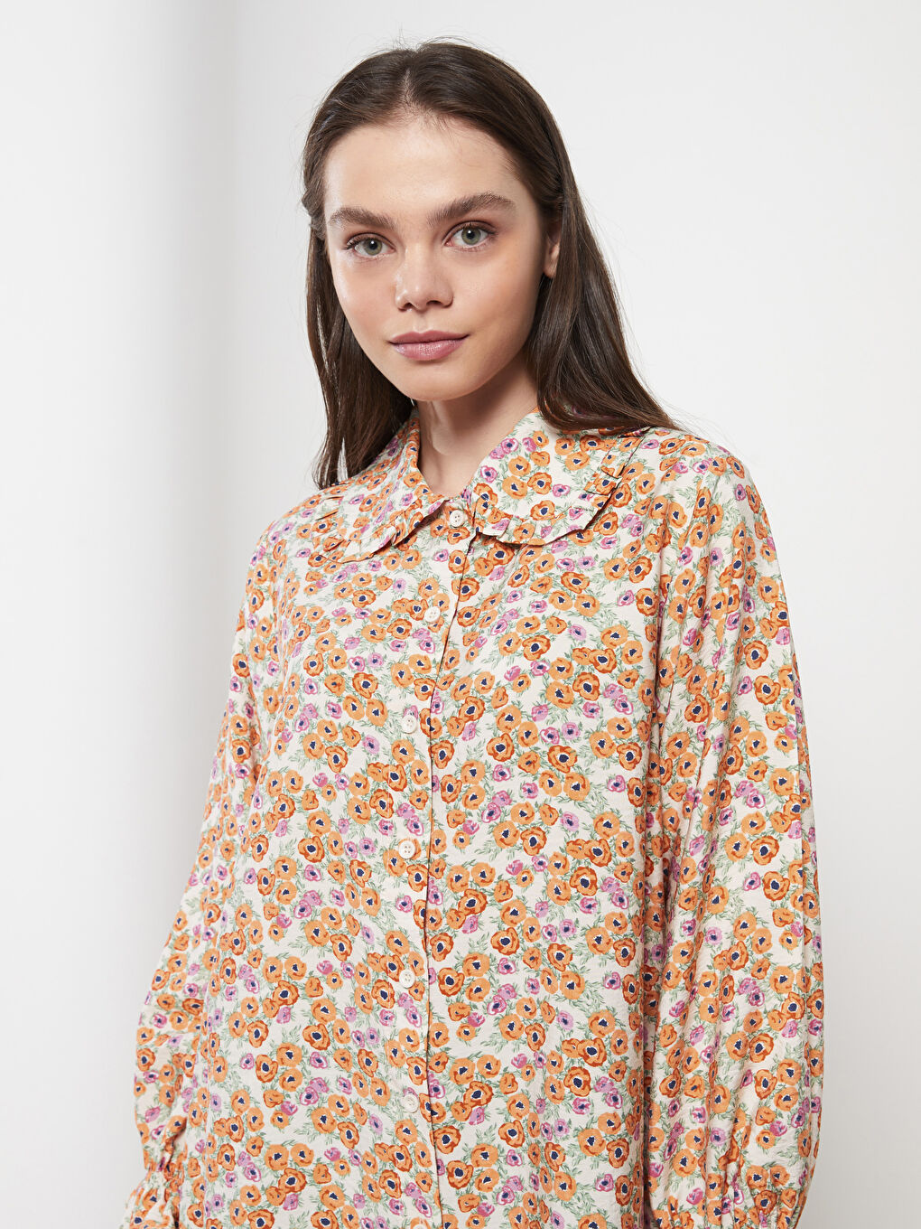 Turuncu Bebe Yaka Çiçekli Uzun Kollu Kadın Tunik-2