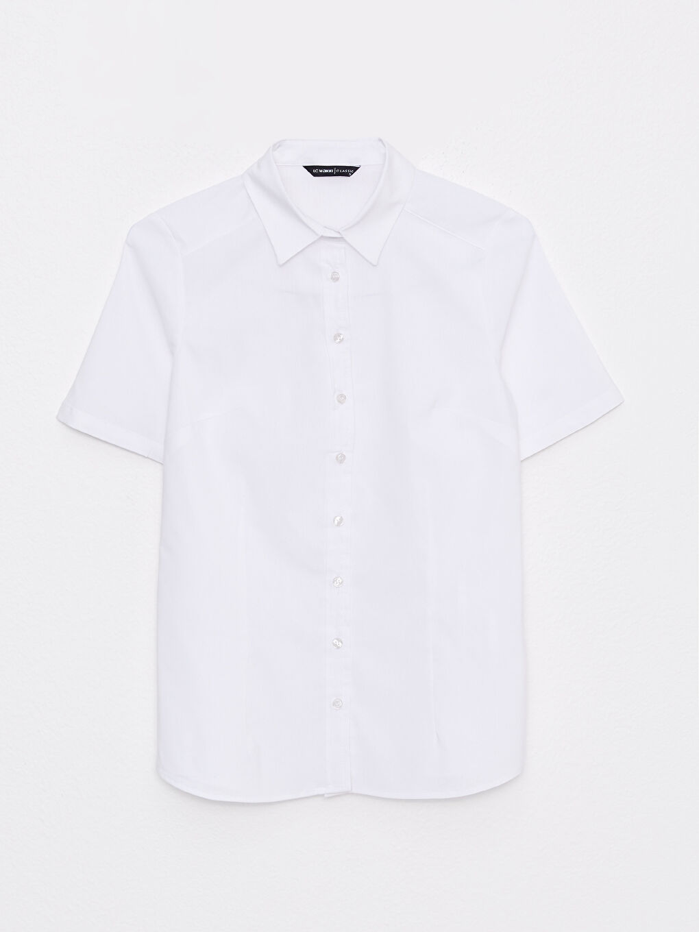 Beyaz Önden Düğme Kapamalı Düz Kısa Kollu Kadın Gömlek-7