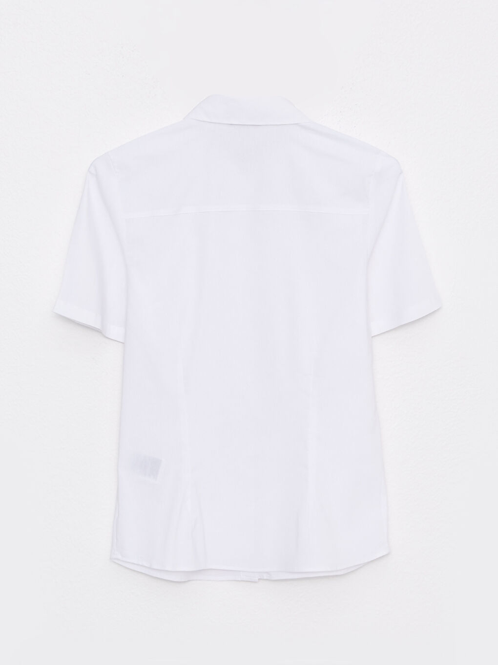 Beyaz Önden Düğme Kapamalı Düz Kısa Kollu Kadın Gömlek-8