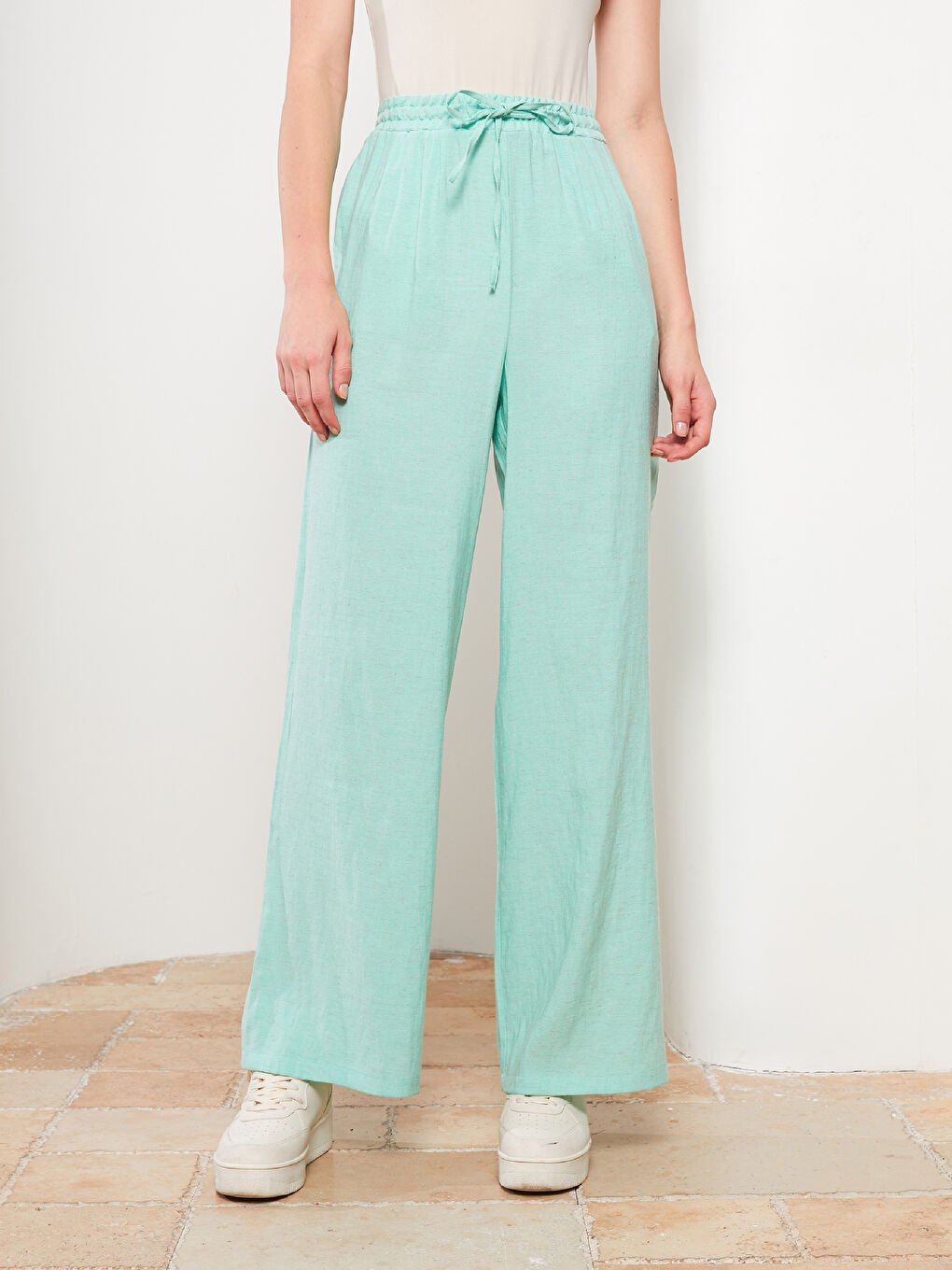 Yeşil Kadın Beli Lastikli Rahat Kalıp Düz Pantolon-3