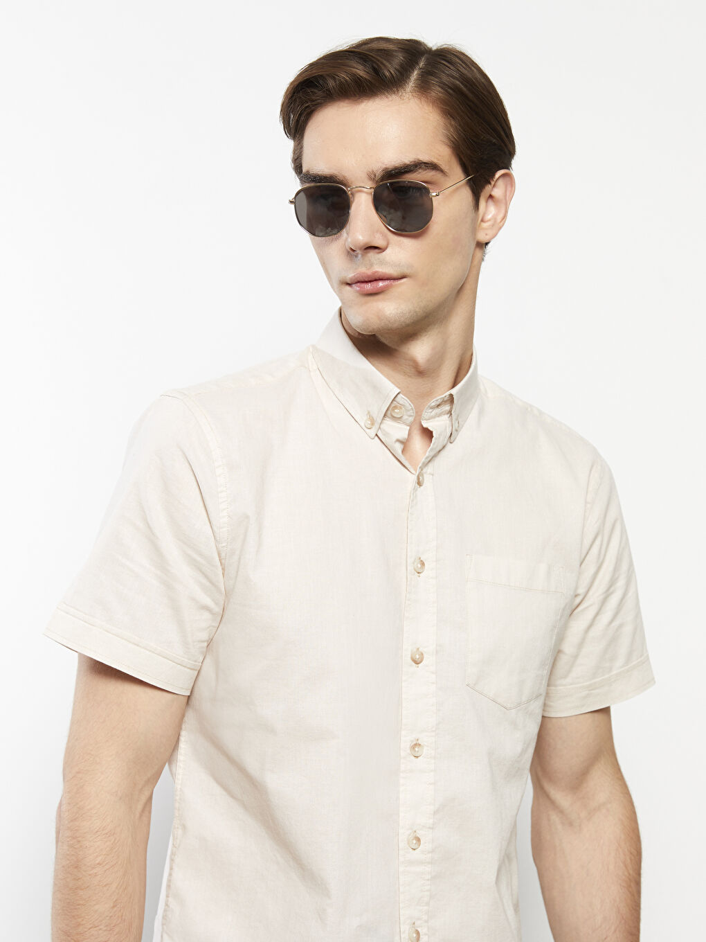 Regular Fit Short Sleeve Poplin Men's Shirt-1