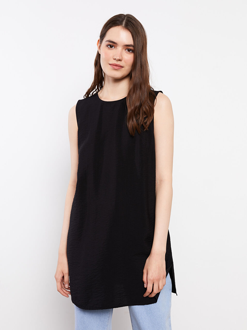 Women's Crew Neck Straight Sleeveless Tunic-1