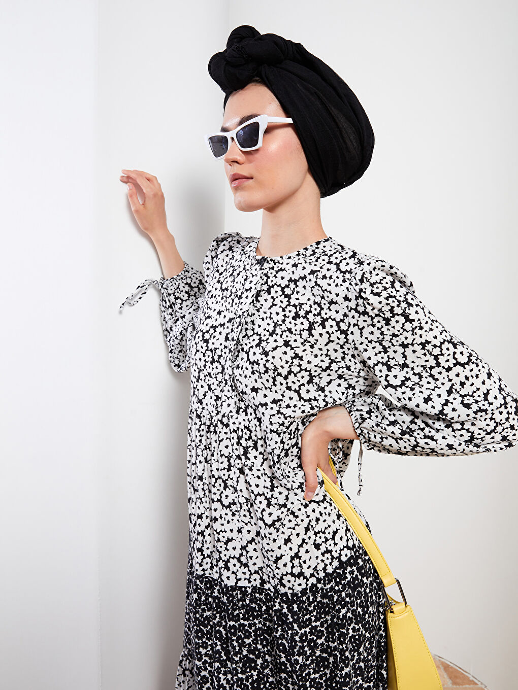 وشاح كريب للسيدات بتفاصيل شراشيب-1