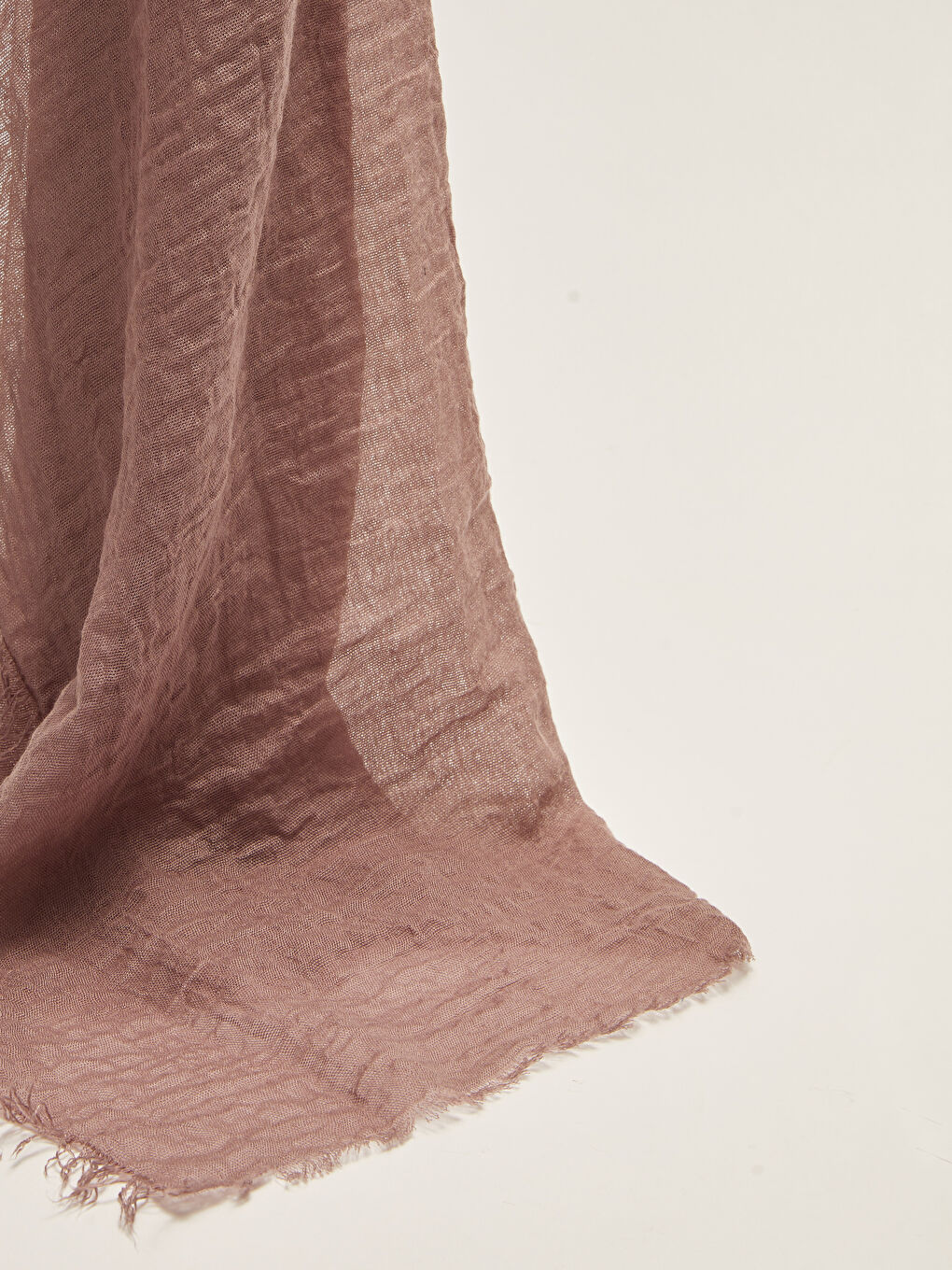 Châle en crêpe avec détails à pompons pour Femmes-1