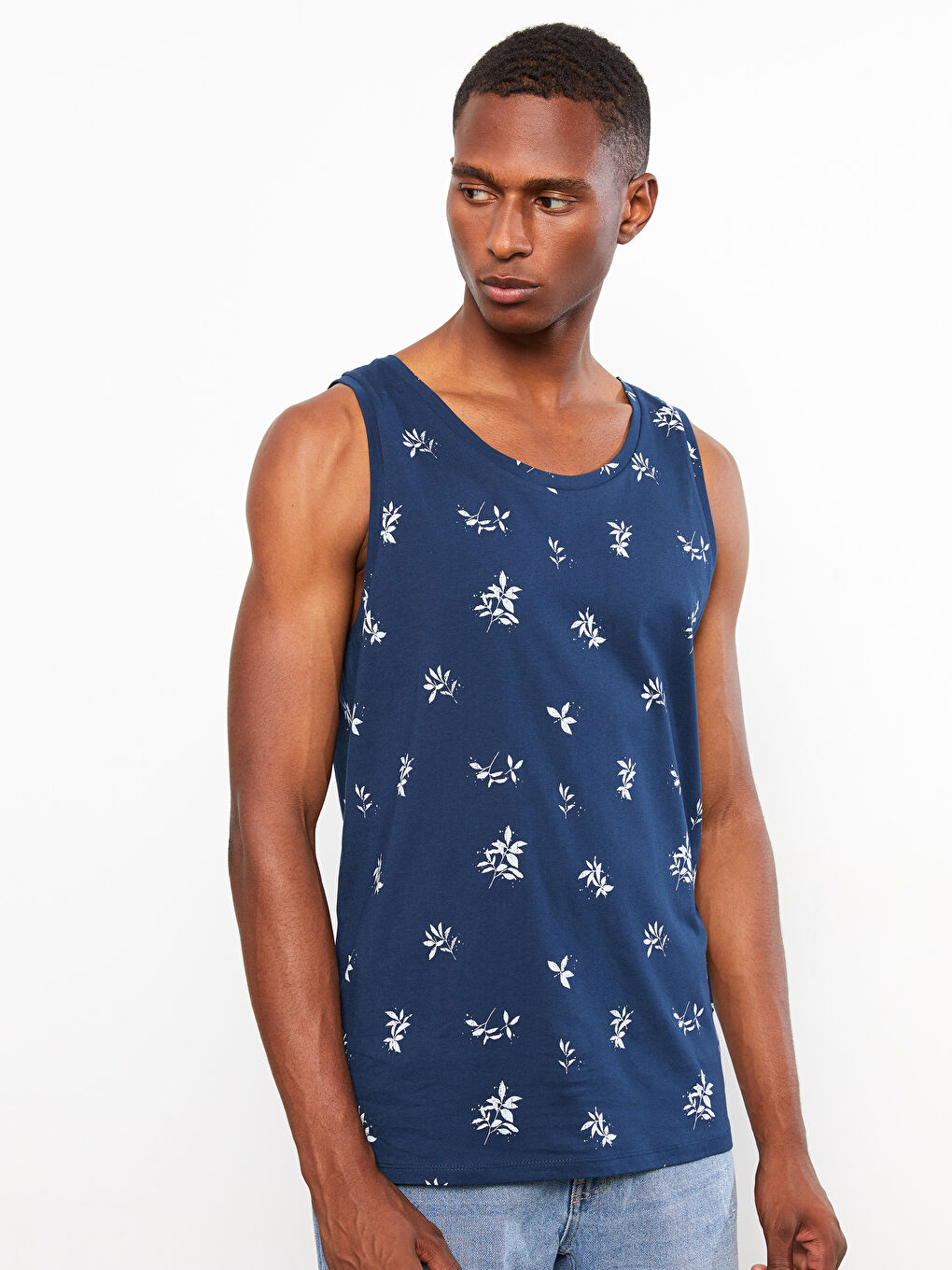 T-shirt sans manches en jersey imprimé à col rond pour hommes