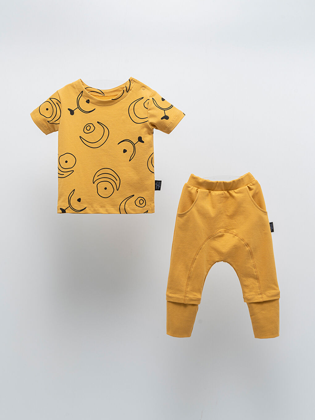 Sarı Bisiklet Yaka Kısa Kollu Bebek Tişört ve Eşofman Alt 2'li-2