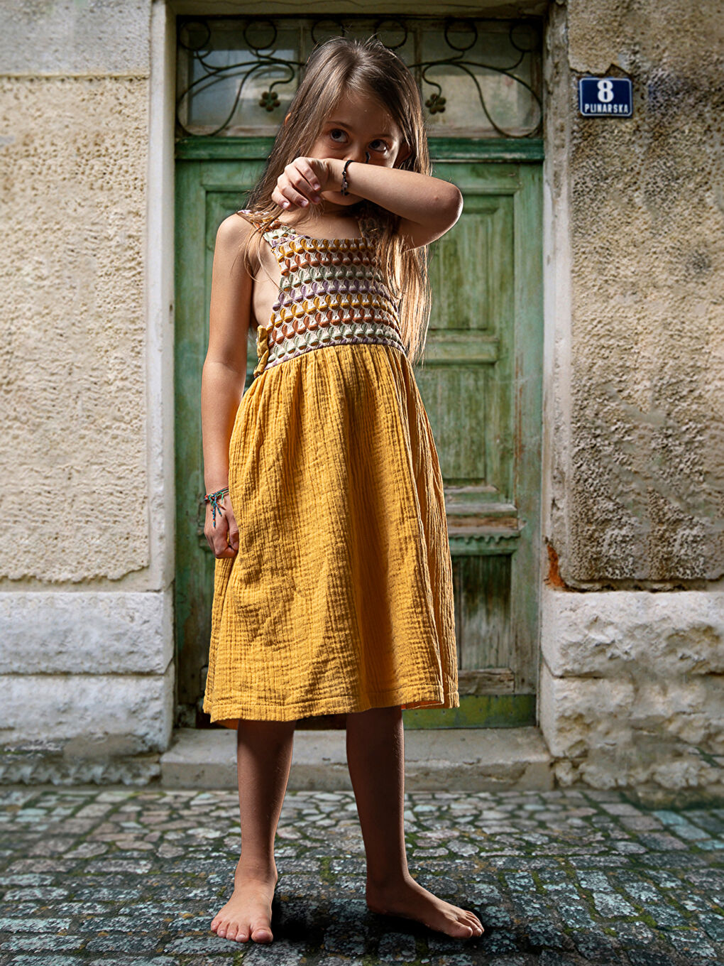 Sarı Kare Yaka Desenli Askılı Çocuk Elbise