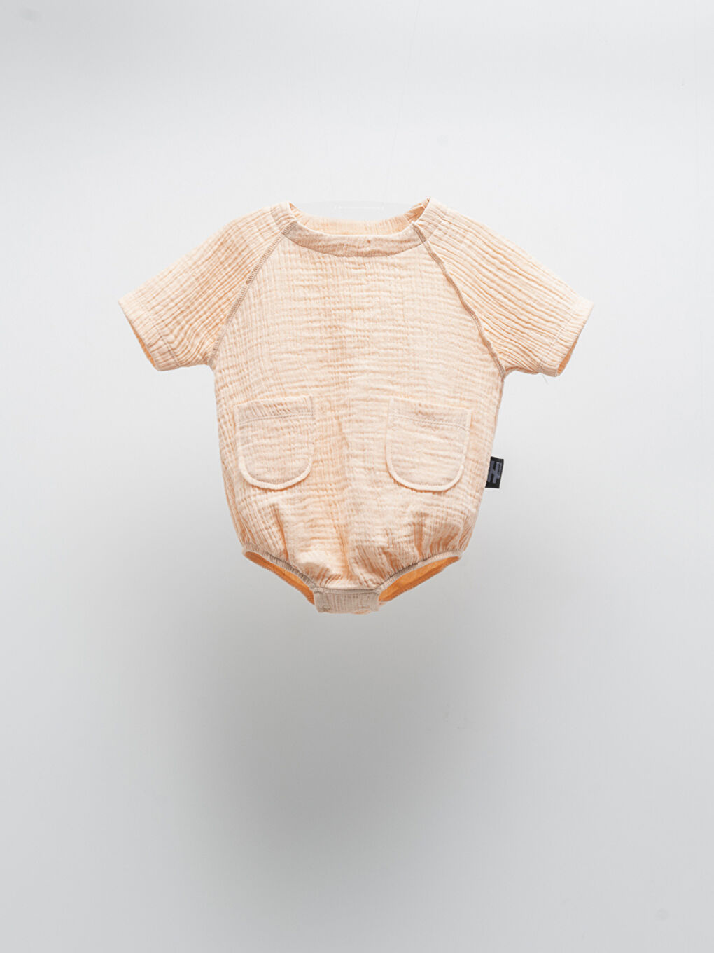 Bej Kız Bebek Müslin Çıtçıtlı Body