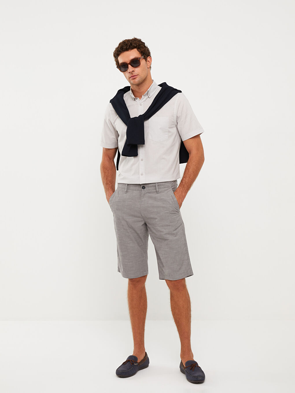 Gri Standart Kalıp Poplin Erkek Şort-1