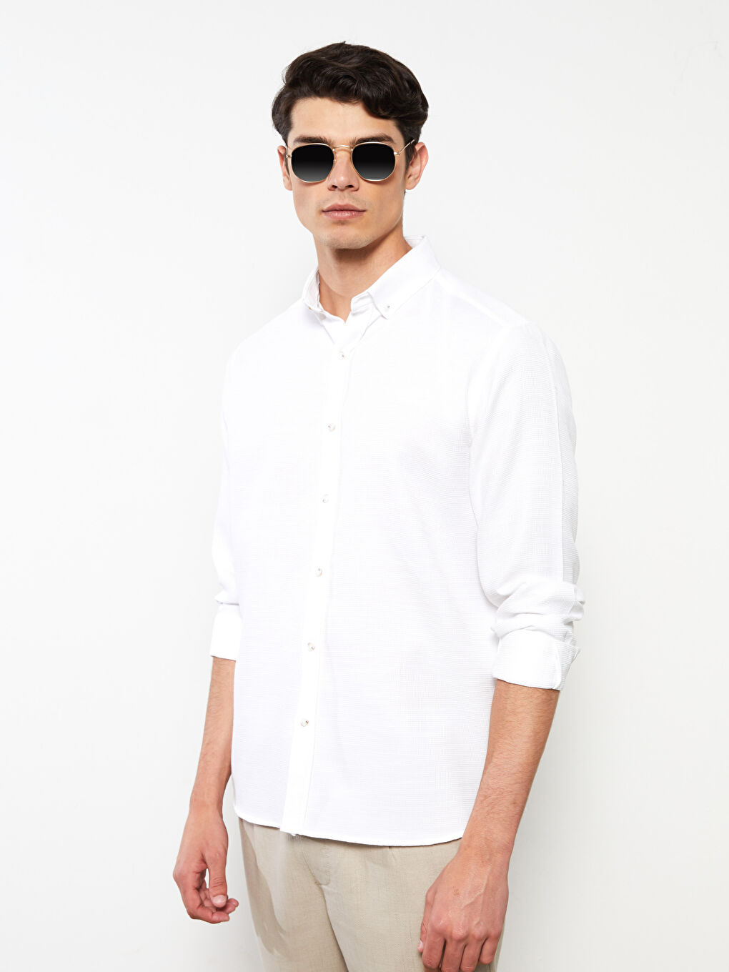 Beyaz Regular Fit Uzun Kollu Armürlü Erkek Gömlek