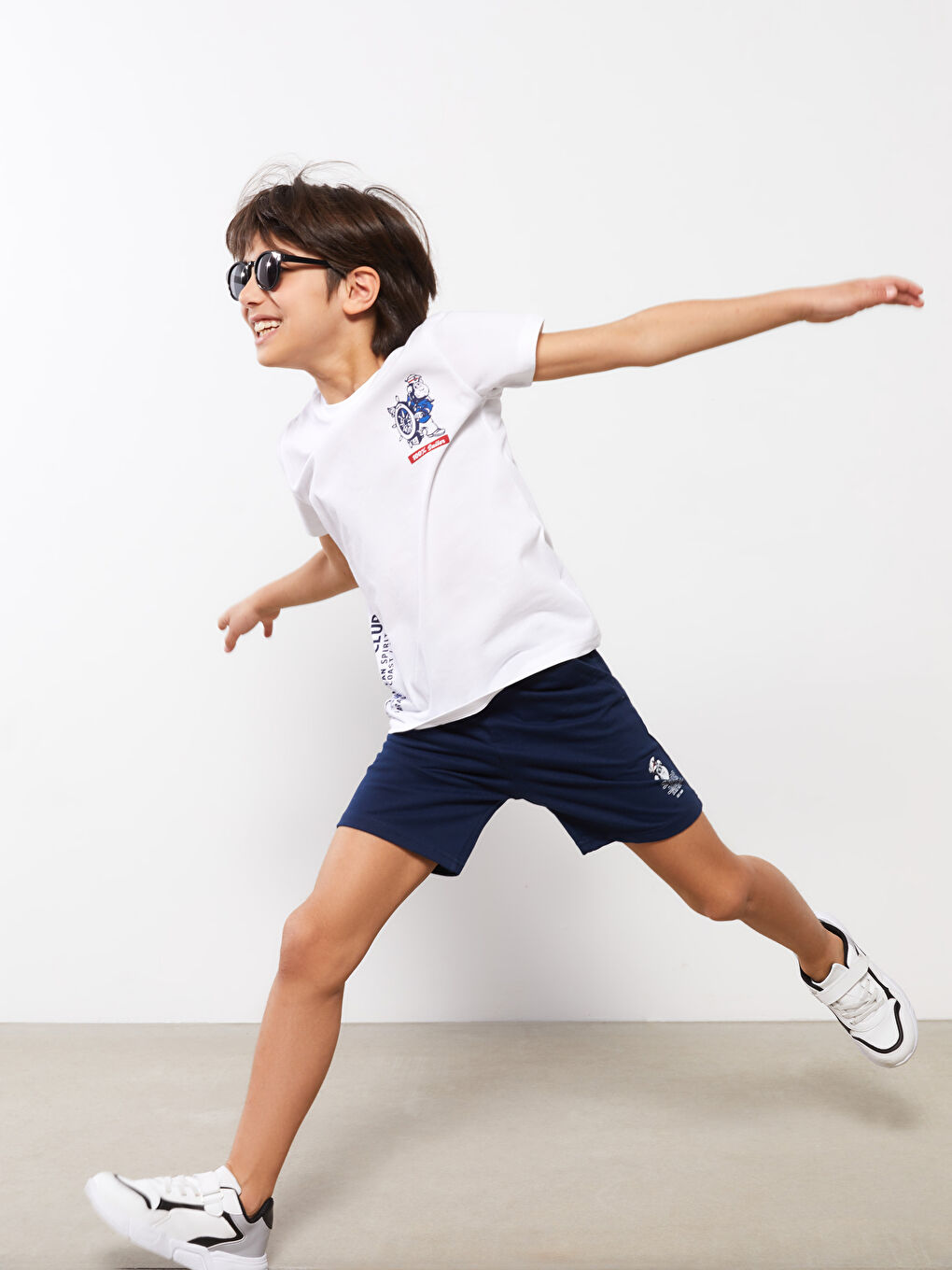 Lacivert Beli Lastikli Nostaljik Maymun Baskılı Erkek Çocuk Şort-1