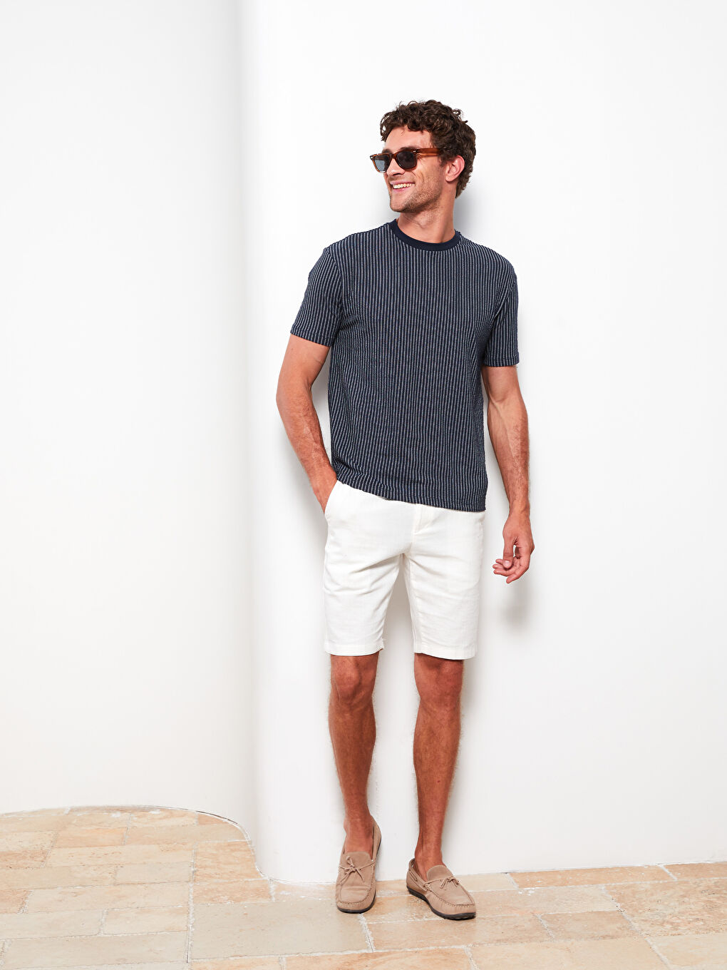 Lacivert Bisiklet Yaka Kısa Kollu Çizgili Erkek Tişört-1