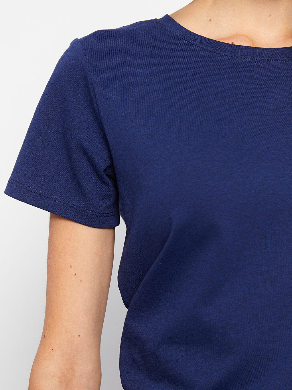 Lacivert Bisiklet Yaka Düz Kısa Kollu Kadın Tişört-3