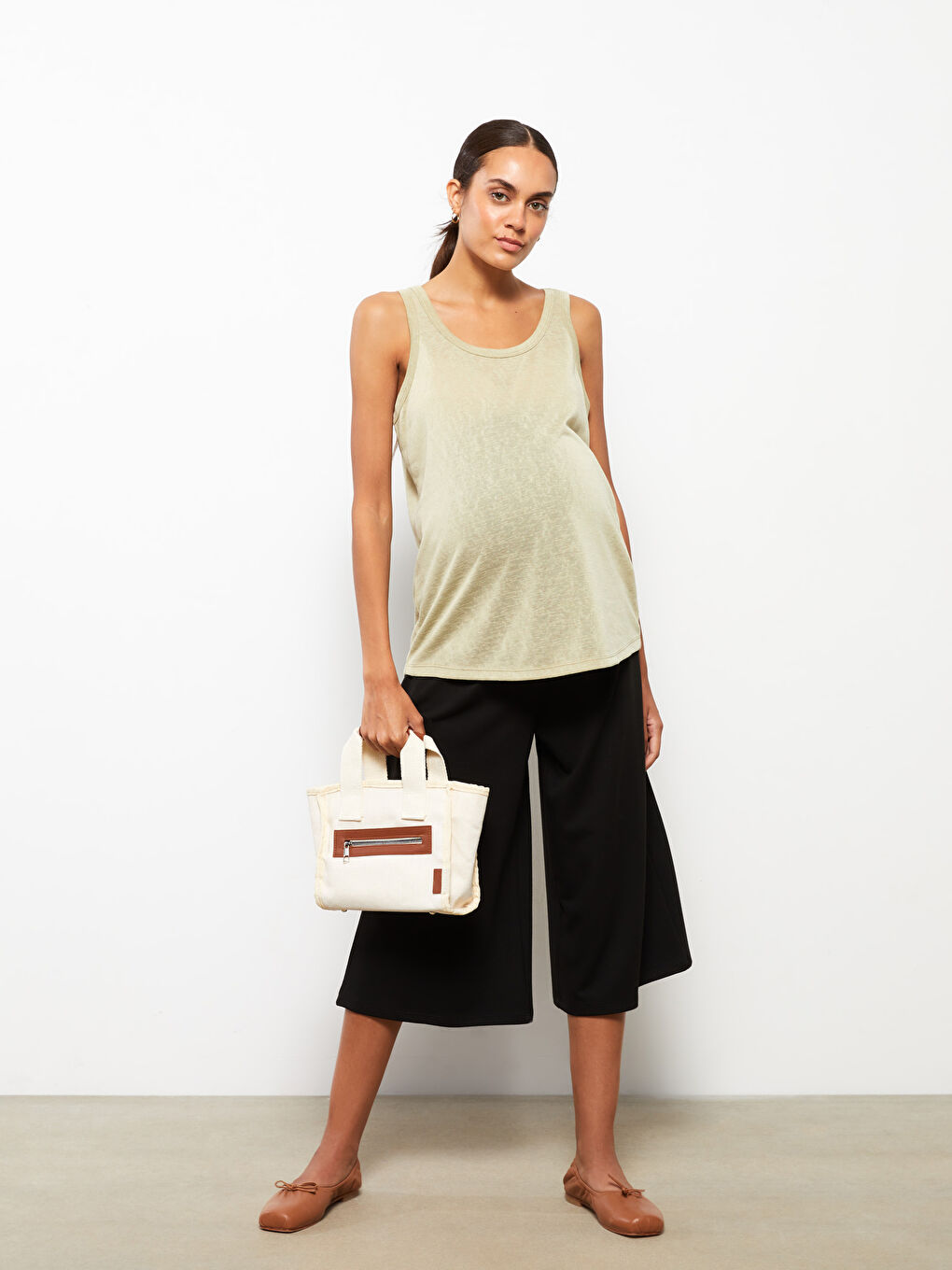 Siyah Beli Lastikli Düz Hamile Kapri