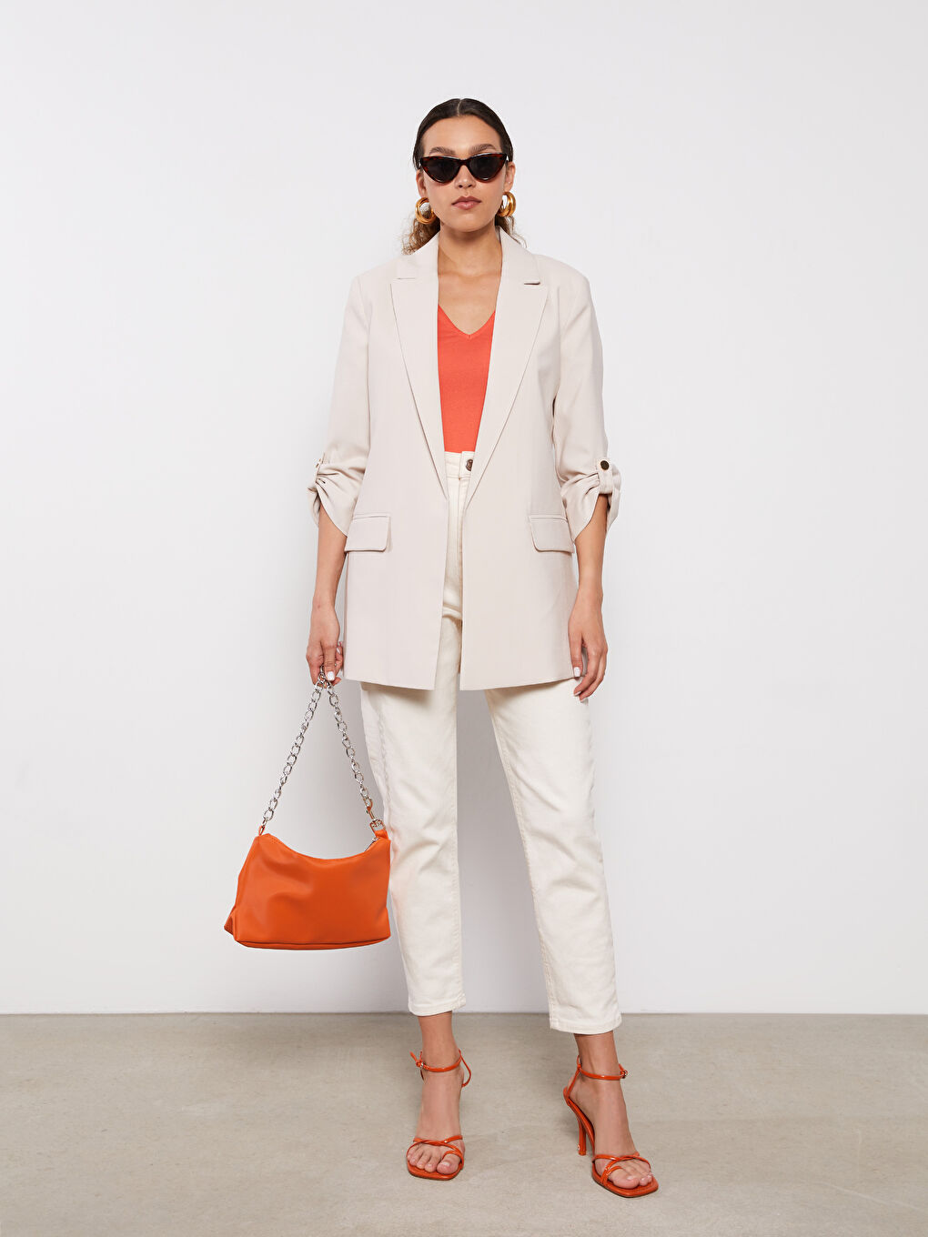 جاكيت بليزر كم طويل سادة للسيدات