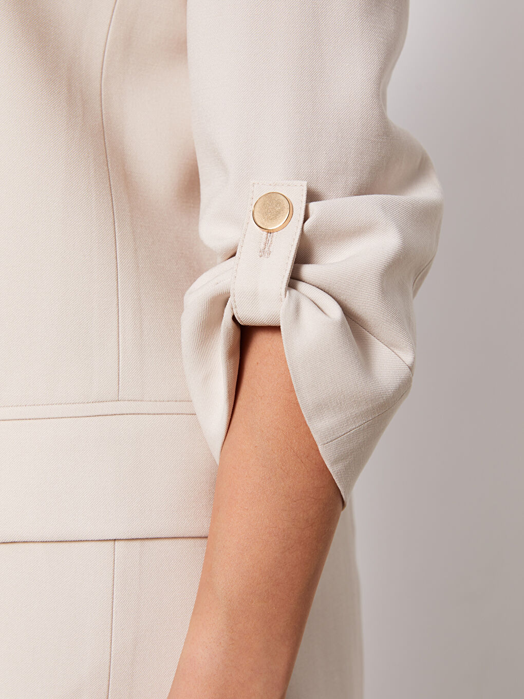 جاكيت بليزر كم طويل سادة للسيدات-3