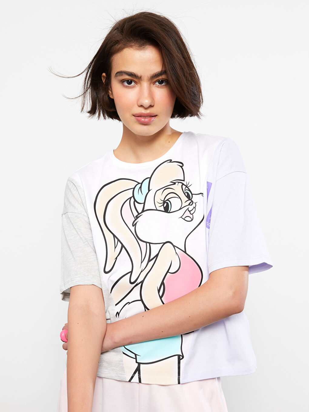 LCW Vision Majica sa okruglim izrezom, štampana Lola Bunny, kratki rukav, za žene -S2L017Z8-R9K