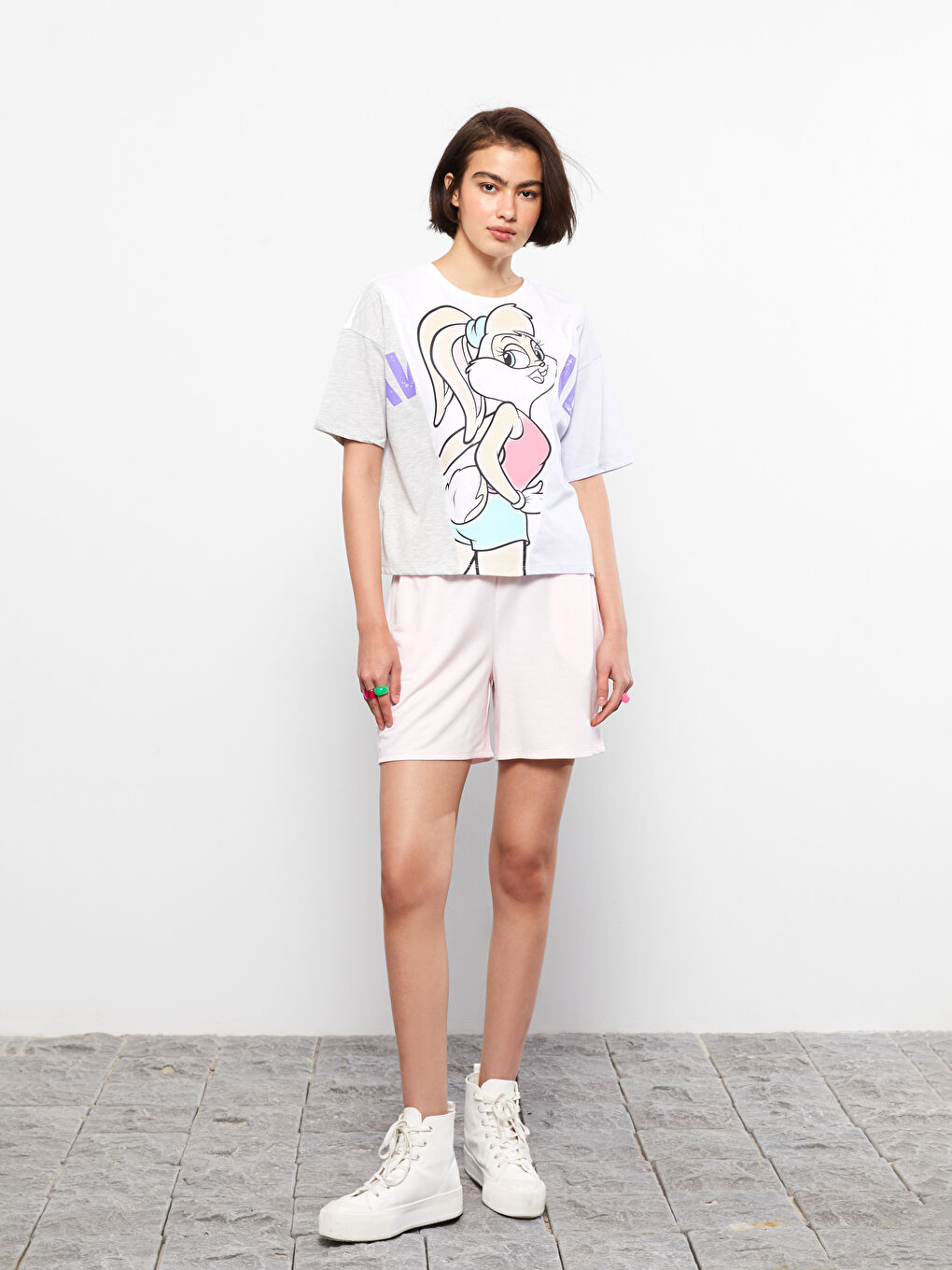 LCW Vision Majica sa okruglim izrezom, štampana Lola Bunny, kratki rukav, za žene -S2L017Z8-R9K