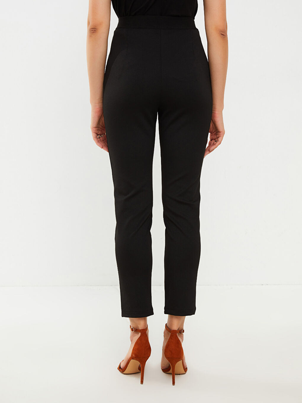 Siyah Kadın Dar Fit Düz Pantolon-5