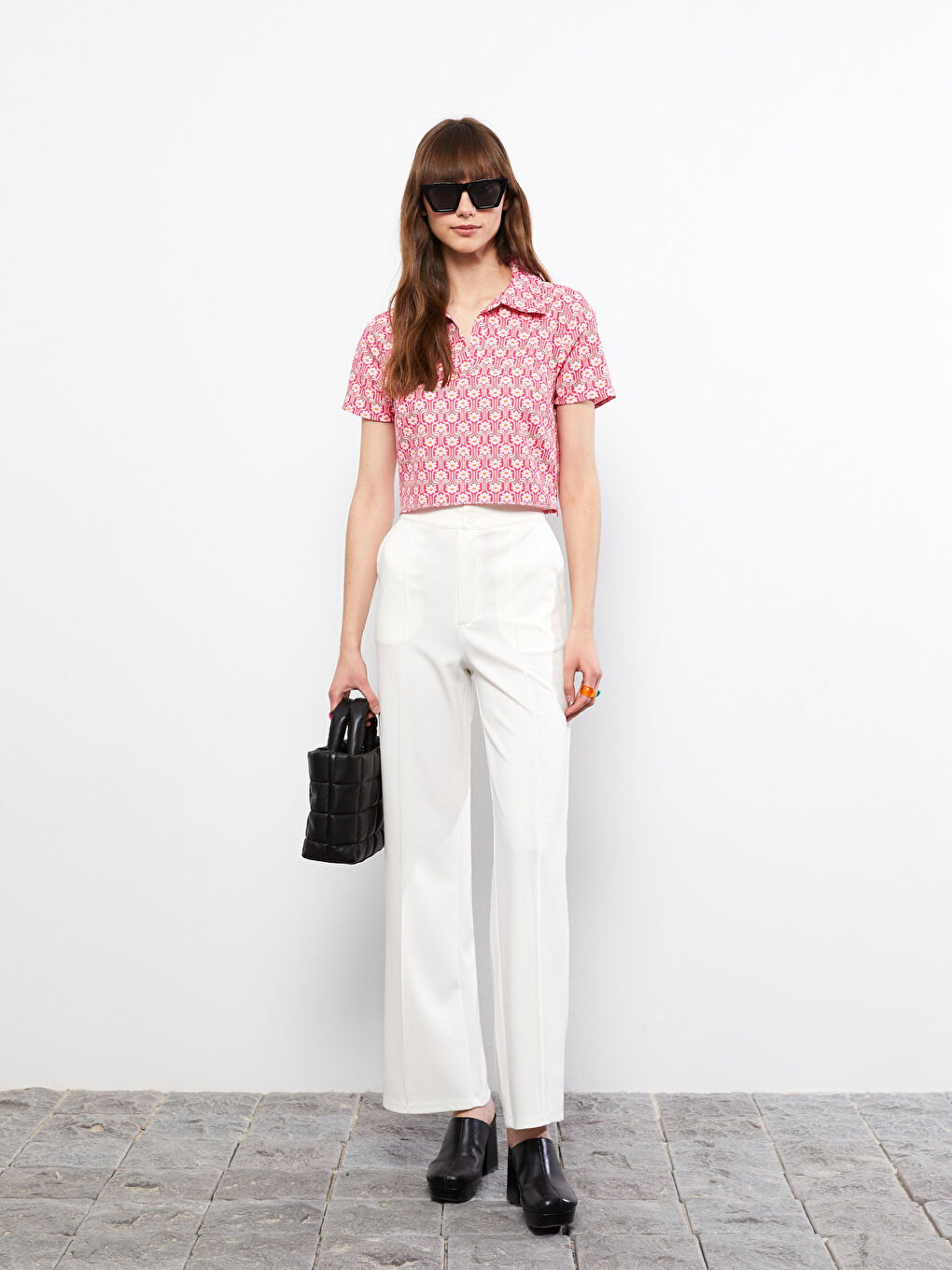 Pembe Gömlek Yaka Desenli Kısa Kollu Kadın Bluz-2