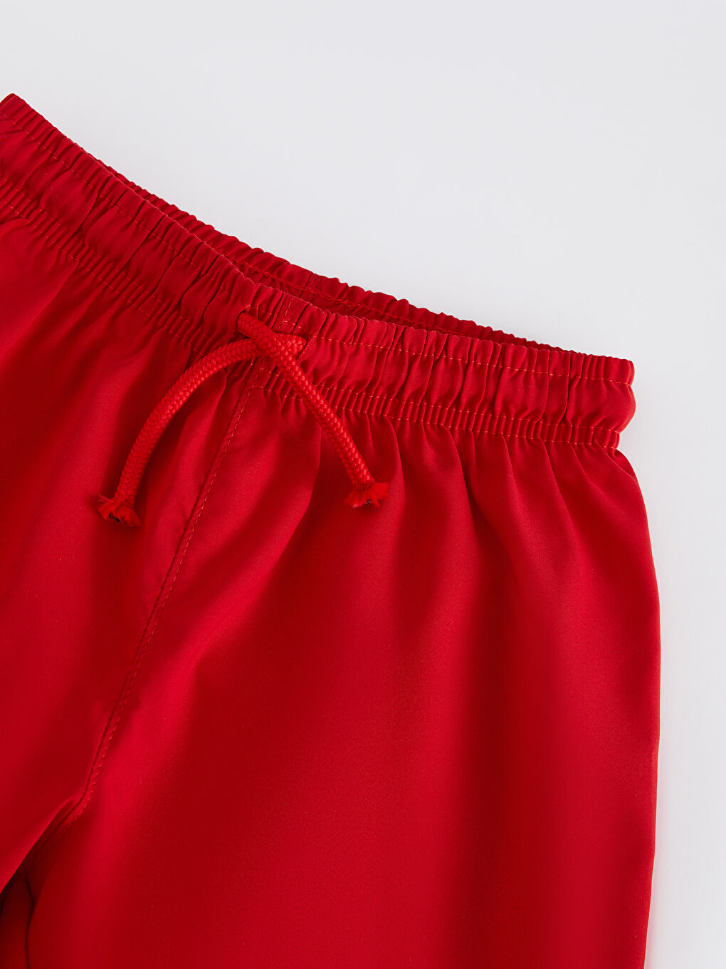 Kırmızı Beli Lastikli Basic Erkek Çocuk Deniz Şortu-2