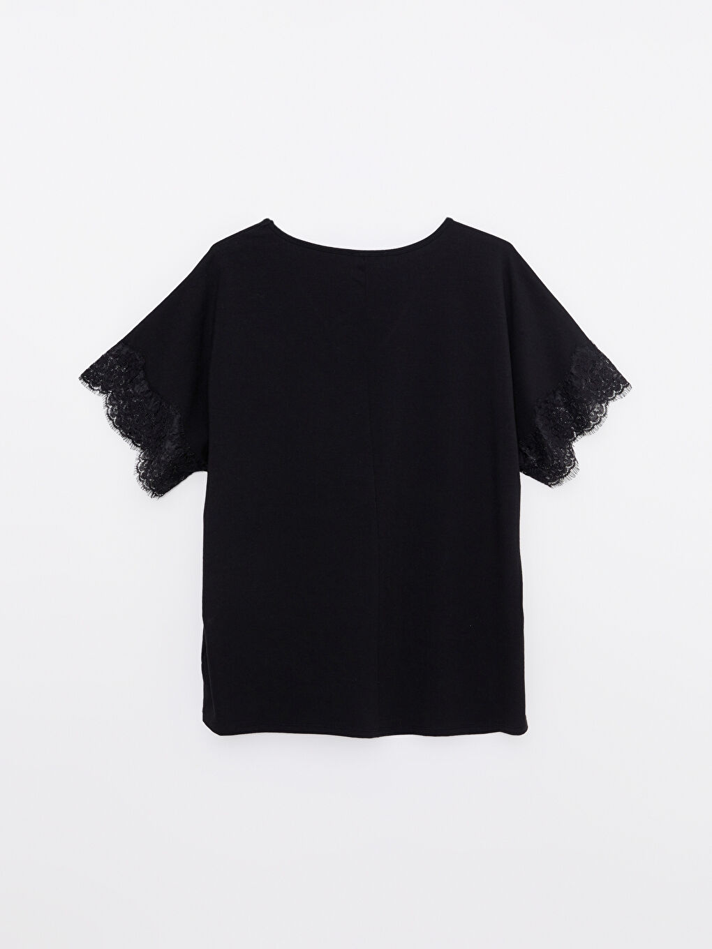 Siyah Büyük Beden V Yaka Dantel Detaylı Kısa Kollu Kadın Tişört-6