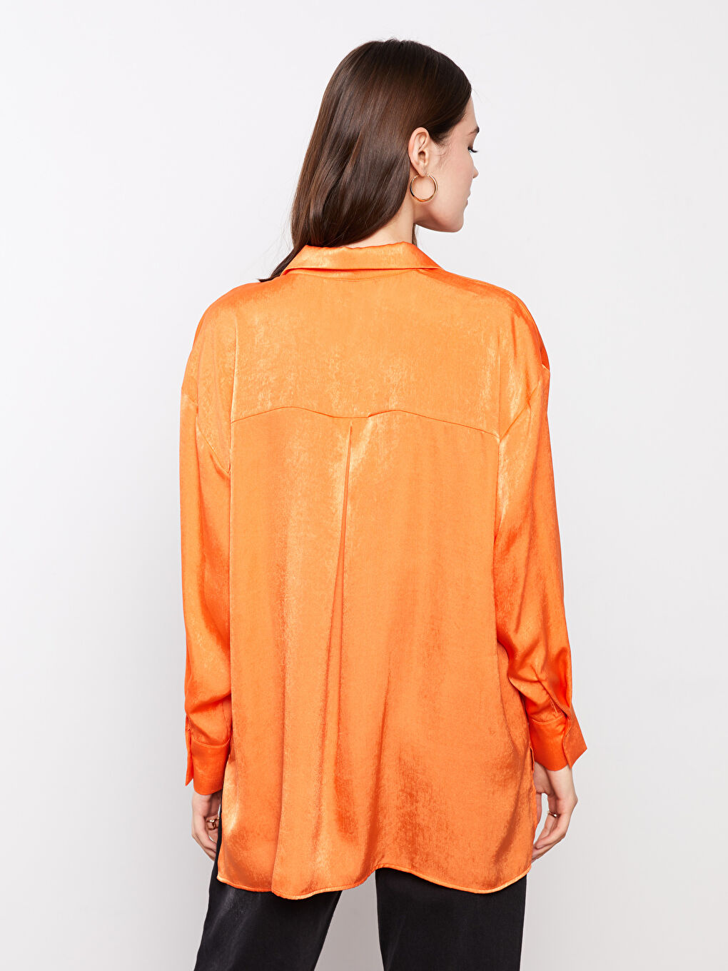 LCWAIKIKI Classic Buttoned Regular Long Sleeve Satin Women's Shirt -S2L306Z8-GMX