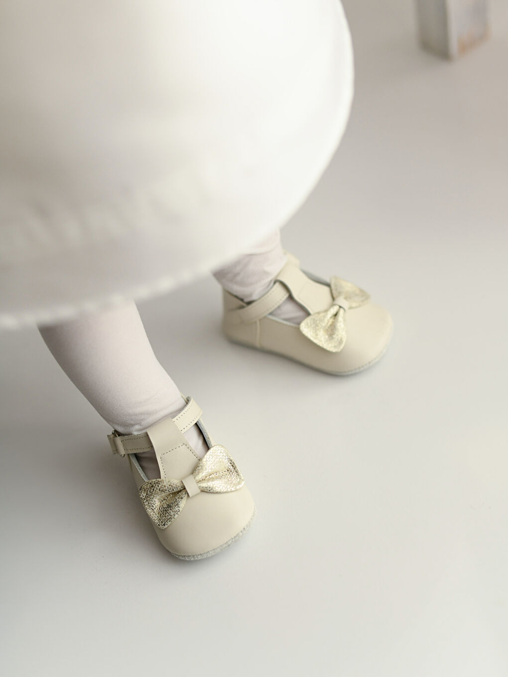 Chaussures de poussette pour bébé fille avec nœud papillon et fermeture velcro